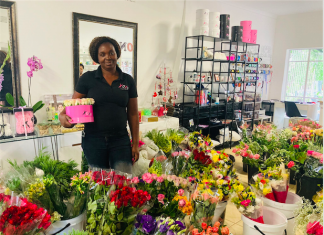 Business Spotlight: XOXO Flowers